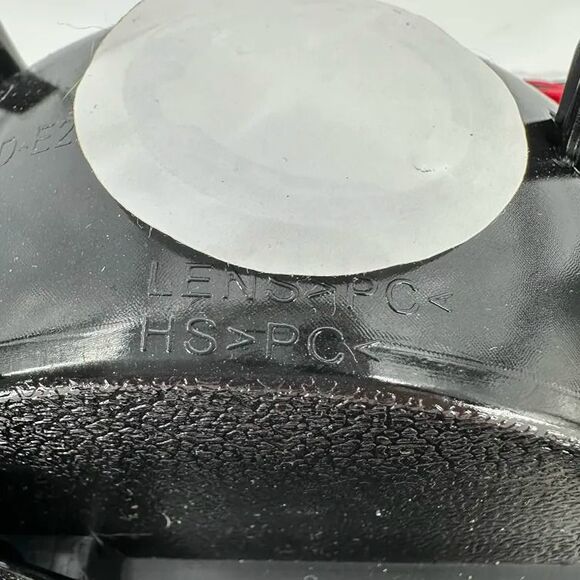 2003-2006 Chevrolet Silverado Headlight Assembly RH Right Passenger Chrome Amber - Picture 7 of 12